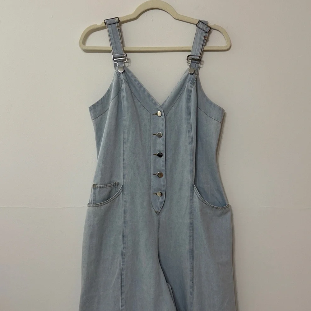 Fashion Nova‎ Light Blue Denim Overalls